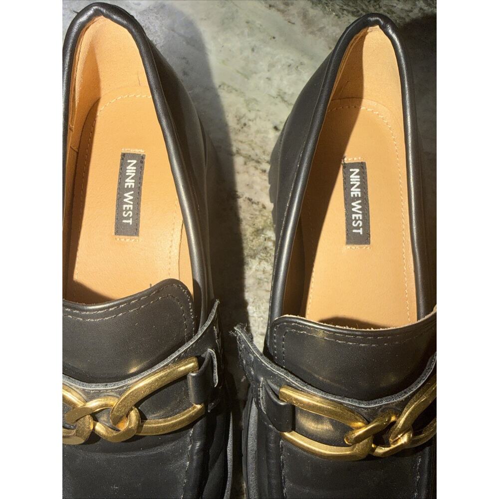 Nine West Black Loafers Women’s Size 6 With Gold Rope Chain Detail (SRE) - Picture 2 of 5